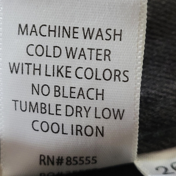 Charlie Washed Black High Rise Straight Jeans Size 26 NWT - Picture 12 of 13